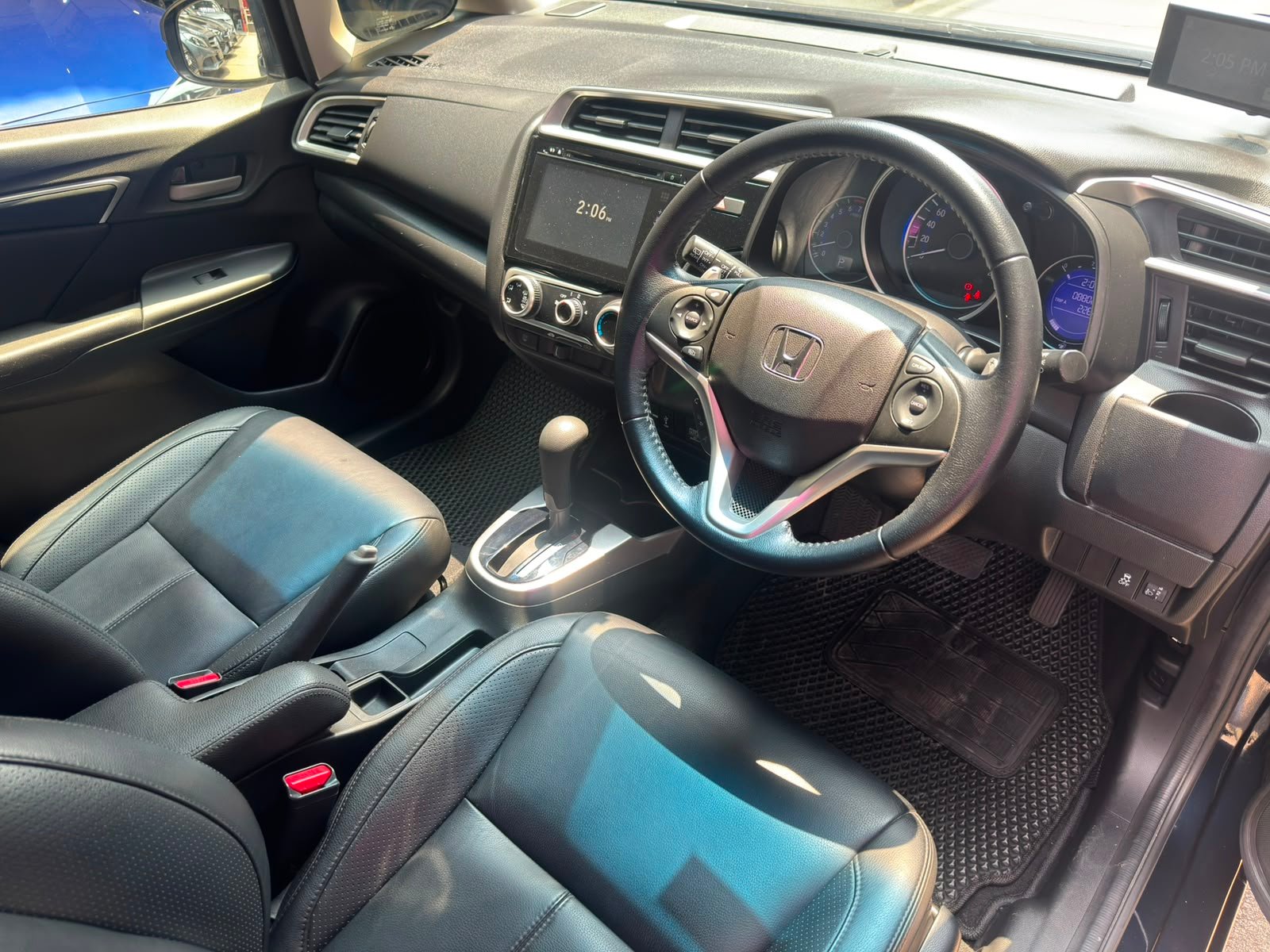 Honda Jazz 1.3 photo 7